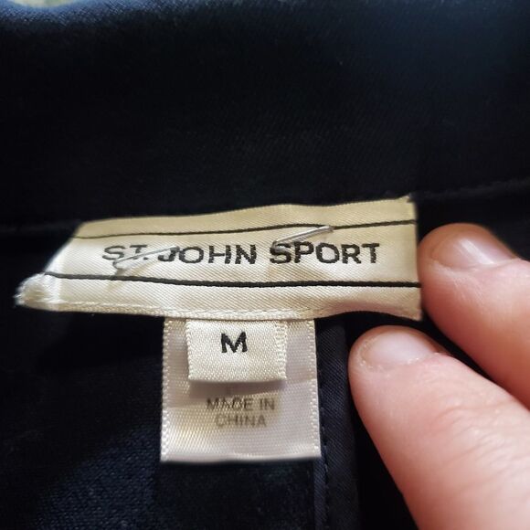 St John Sport blue 2 button jacket sz Medium - Picture 2 of 4